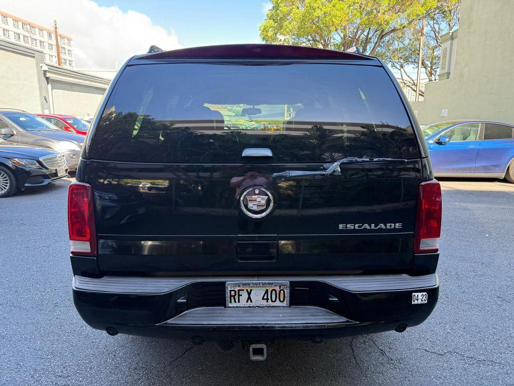 used 2005 Cadillac Escalade car, priced at $8,900