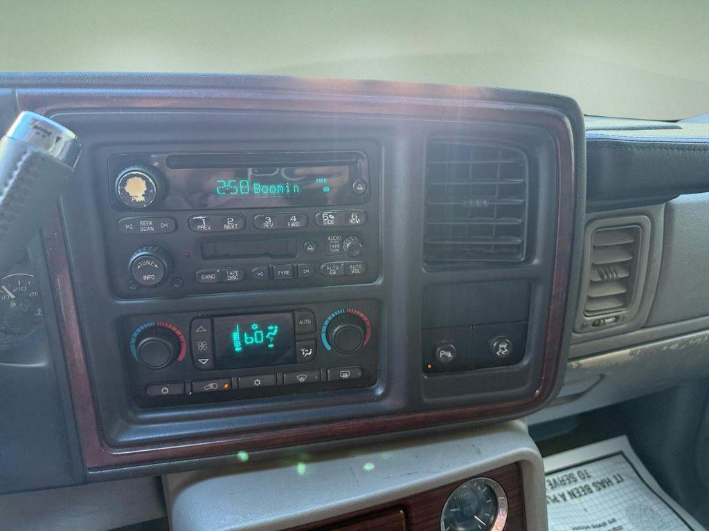 used 2005 Cadillac Escalade car, priced at $8,900