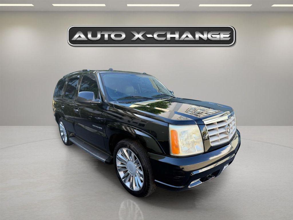 used 2005 Cadillac Escalade car, priced at $8,900