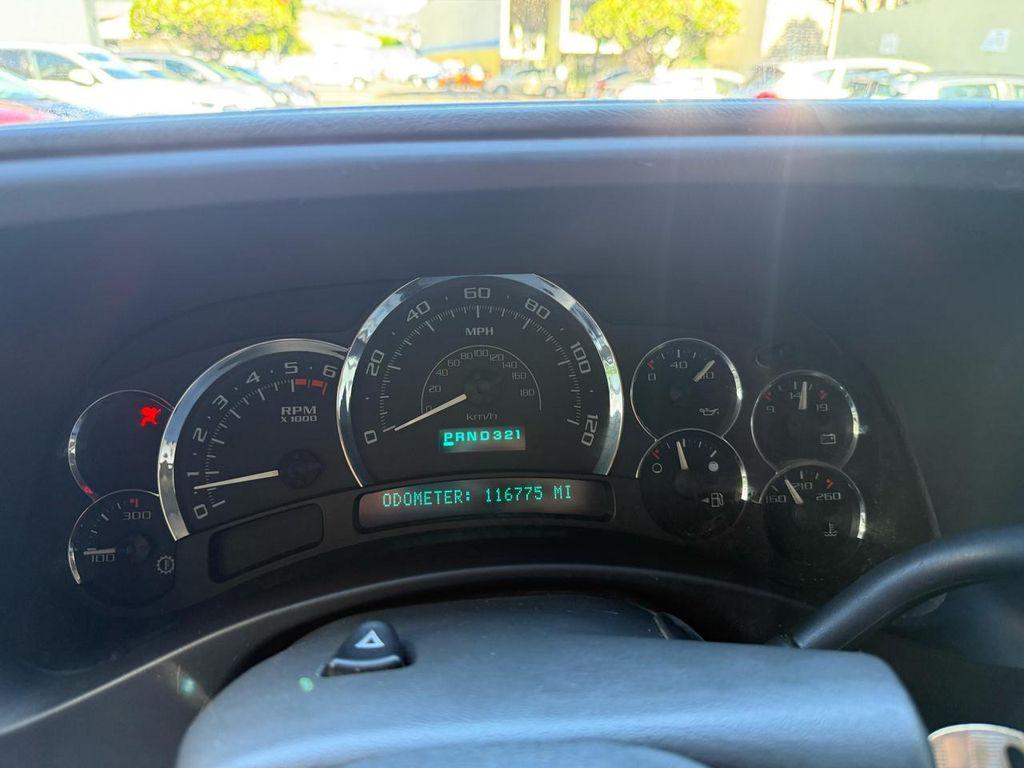 used 2005 Cadillac Escalade car, priced at $8,900