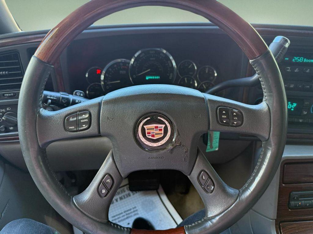 used 2005 Cadillac Escalade car, priced at $8,900