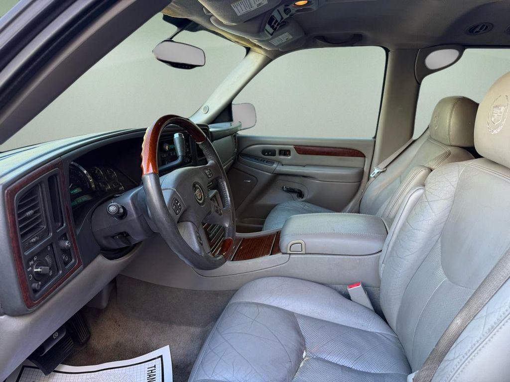 used 2005 Cadillac Escalade car, priced at $8,900