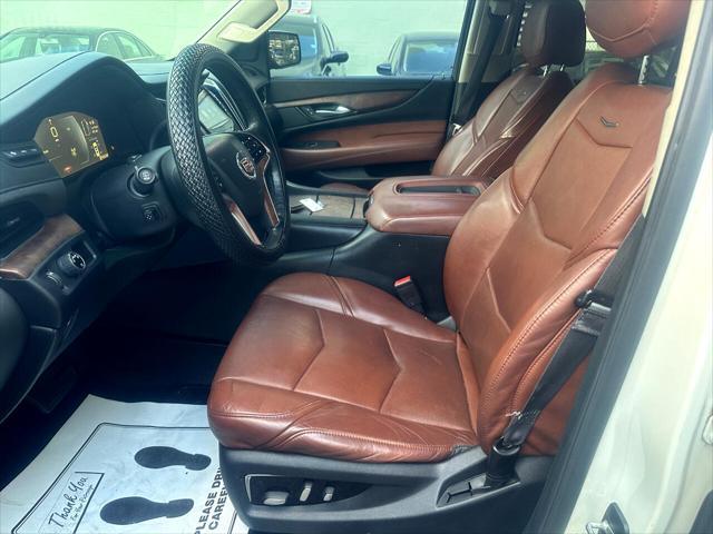 used 2015 Cadillac Escalade ESV car, priced at $25,900