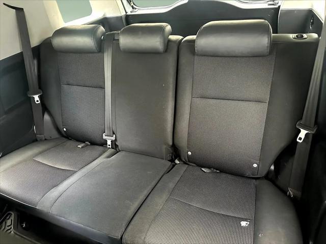 used 2007 Toyota FJ Cruiser car, priced at $13,900