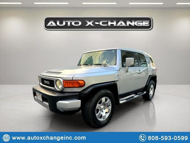 used 2007 Toyota FJ Cruiser car, priced at $13,900