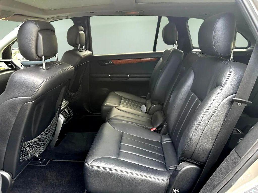 used 2008 Mercedes-Benz R-Class car, priced at $7,900