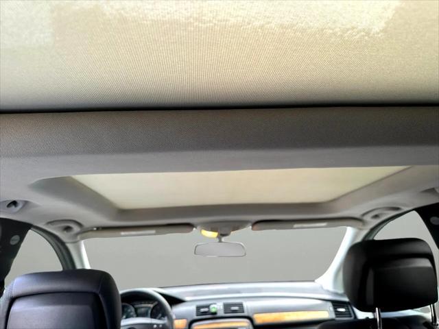 used 2008 Mercedes-Benz R-Class car, priced at $9,900
