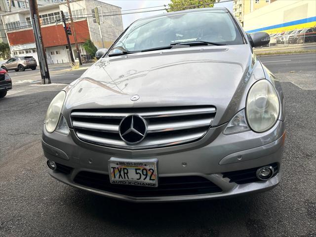 used 2008 Mercedes-Benz R-Class car, priced at $9,900