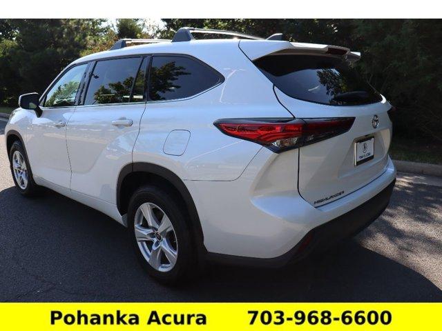 used 2022 Toyota Highlander car, priced at $30,492