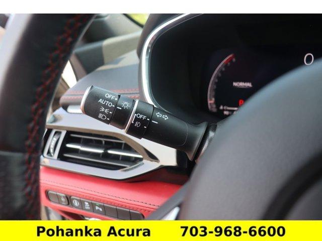 used 2022 Acura MDX car, priced at $43,321