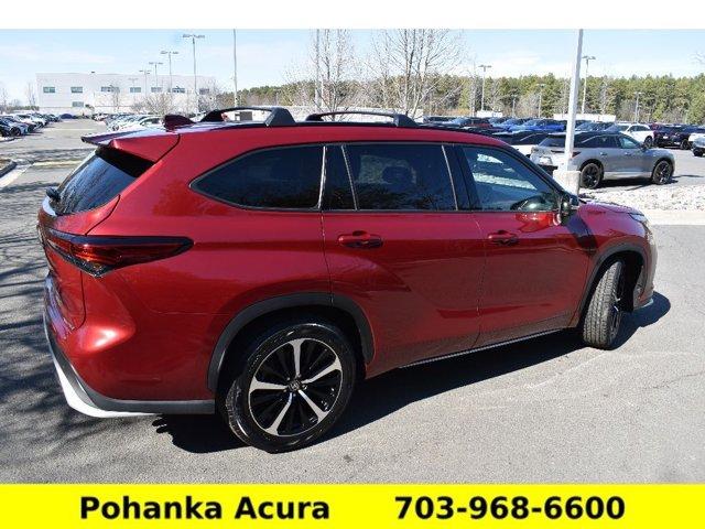 used 2022 Toyota Highlander car, priced at $37,621