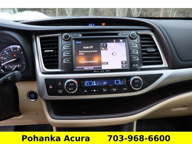 used 2019 Toyota Highlander car, priced at $29,695