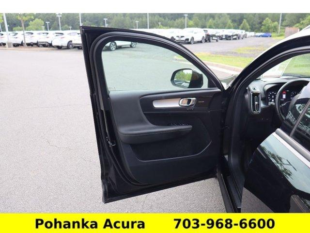 used 2019 Volvo XC40 car, priced at $23,601
