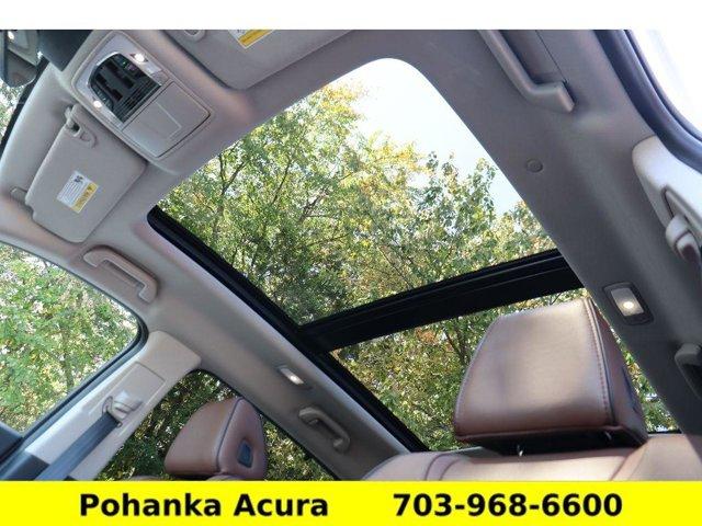 used 2022 Acura MDX car, priced at $41,981