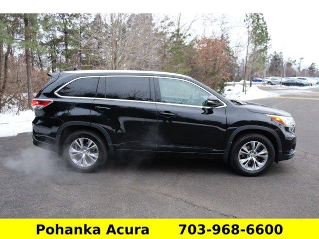 used 2015 Toyota Highlander car, priced at $19,695