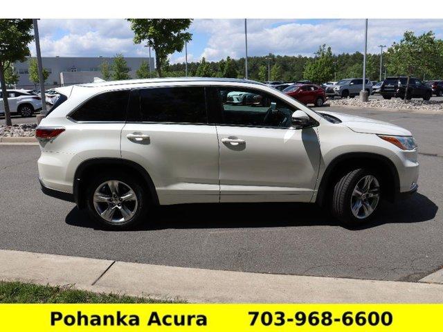used 2015 Toyota Highlander car, priced at $19,401