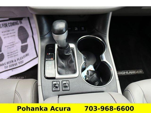 used 2016 Toyota Highlander car, priced at $19,421