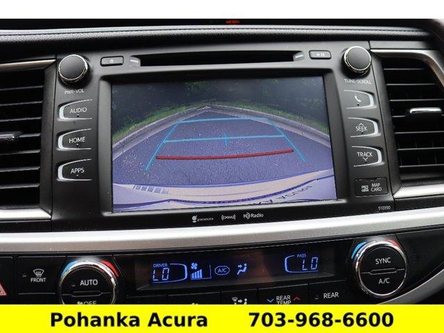 used 2019 Toyota Highlander car, priced at $28,261