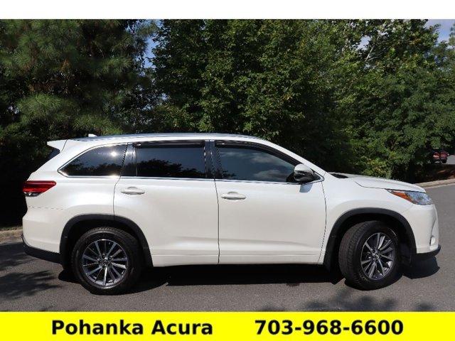 used 2017 Toyota Highlander car, priced at $23,321
