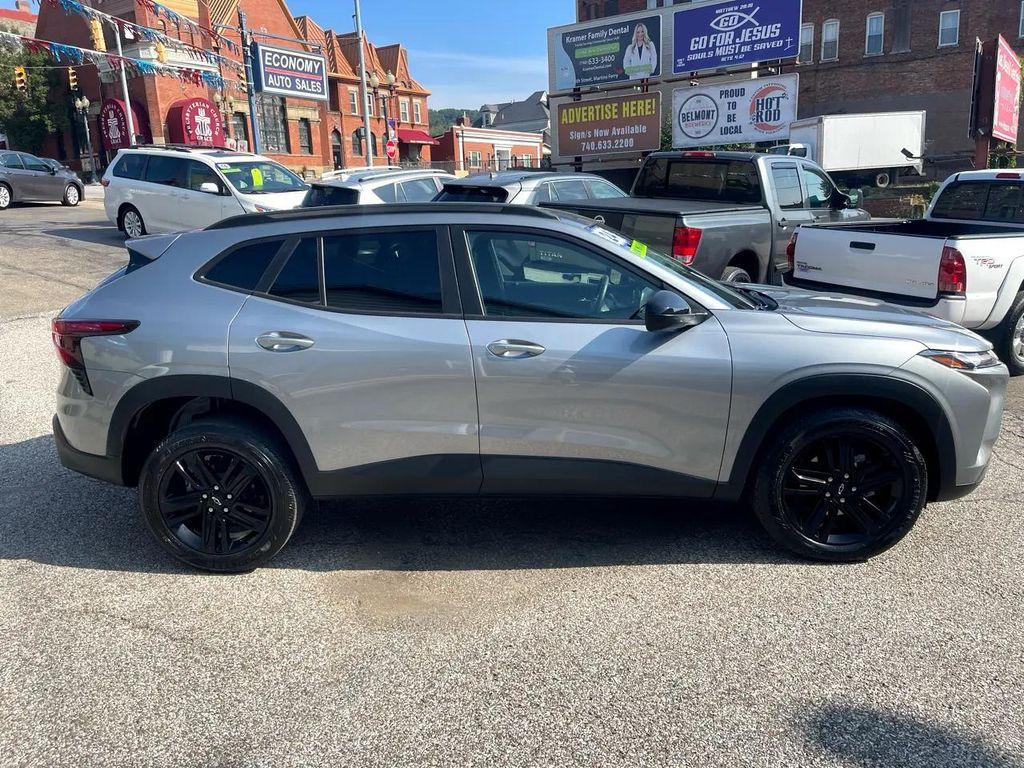 used 2024 Chevrolet Trax car, priced at $22,999