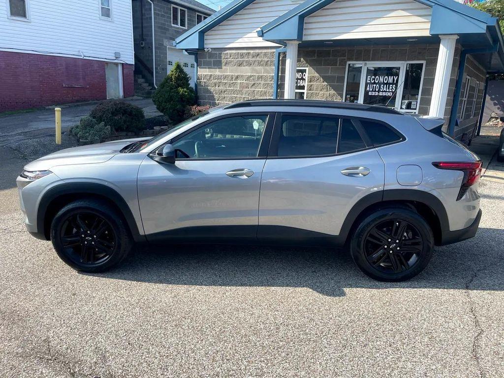 used 2024 Chevrolet Trax car, priced at $22,999
