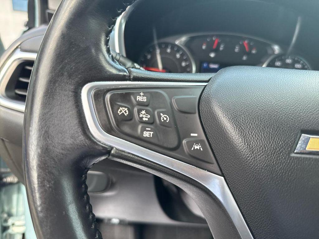 used 2022 Chevrolet Equinox car, priced at $19,900
