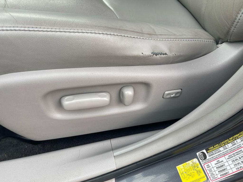 used 2013 Toyota Highlander car, priced at $7,999