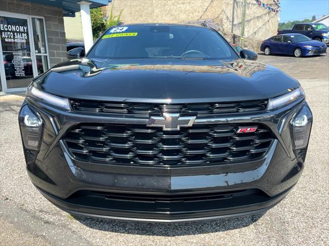 used 2024 Chevrolet Trax car, priced at $22,999