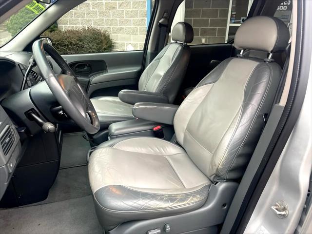used 2002 Mercury Villager car, priced at $5,995