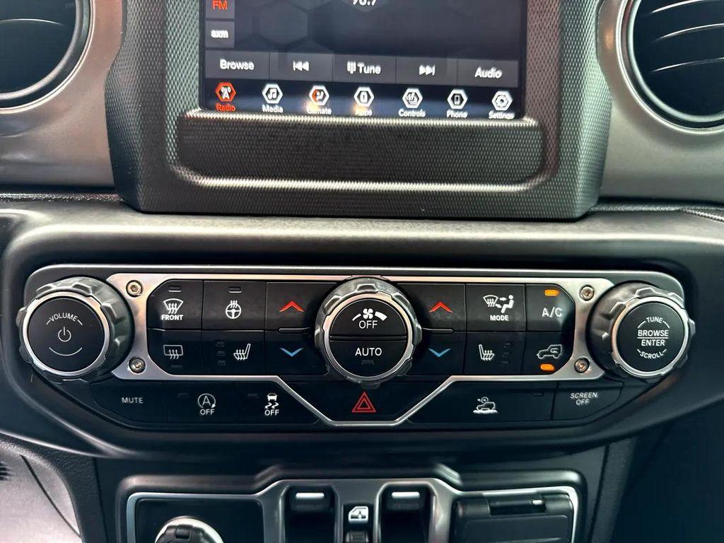 used 2022 Jeep Wrangler Unlimited car, priced at $39,900