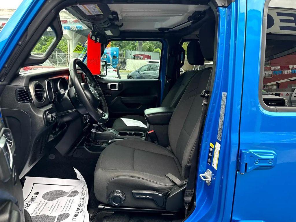 used 2022 Jeep Wrangler Unlimited car, priced at $39,900