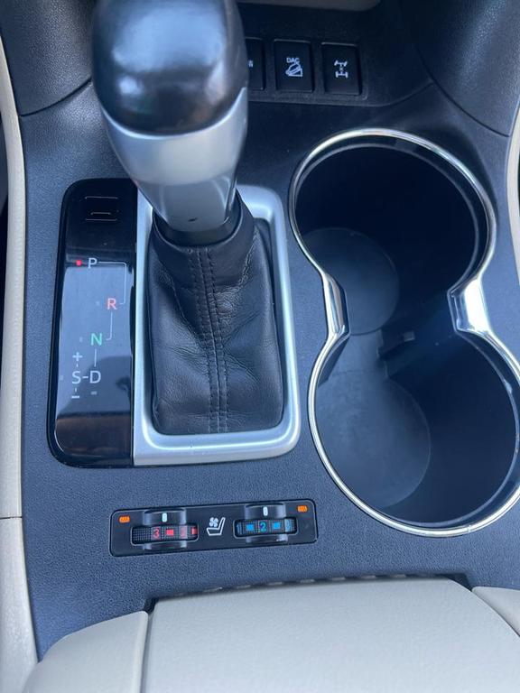 used 2016 Toyota Highlander car, priced at $18,999