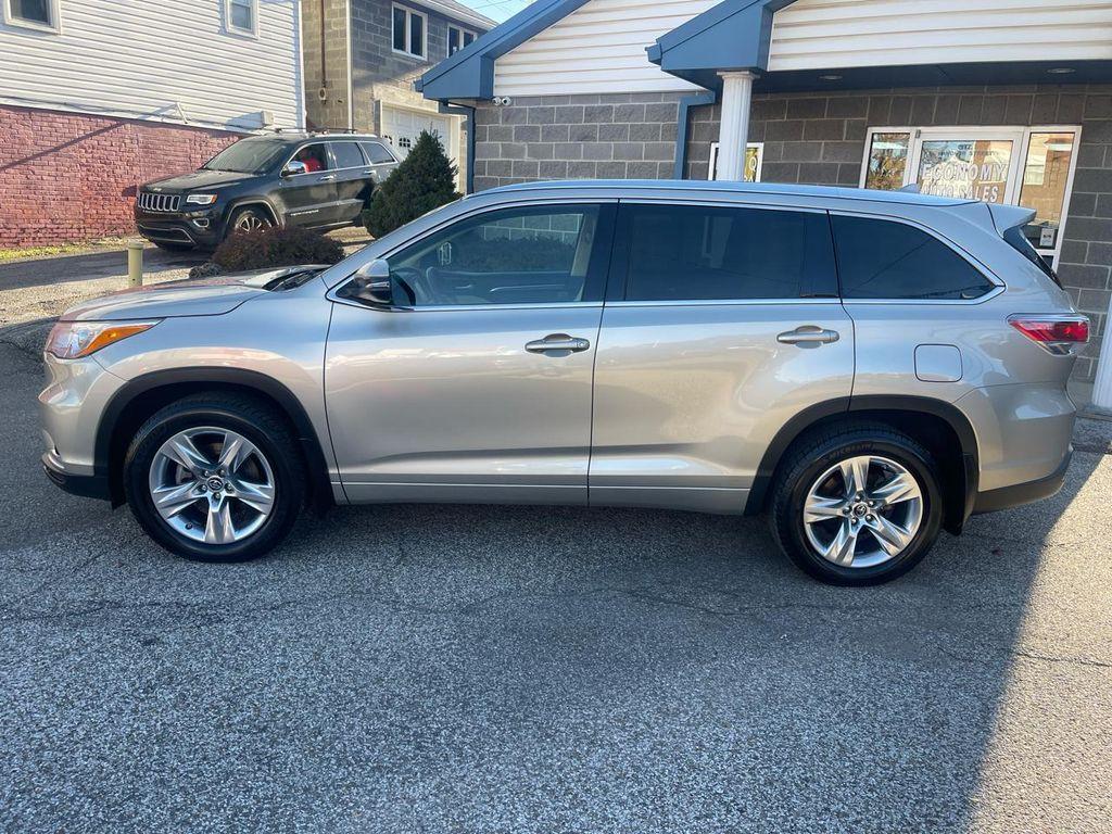 used 2016 Toyota Highlander car, priced at $18,999