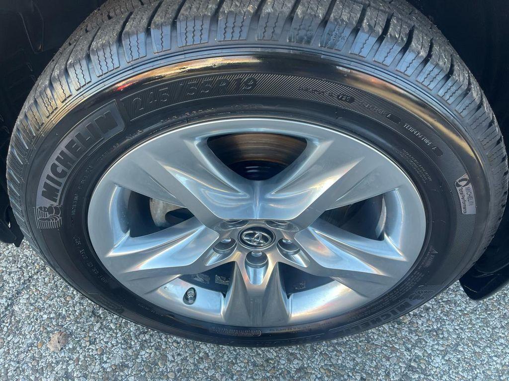 used 2016 Toyota Highlander car, priced at $18,999