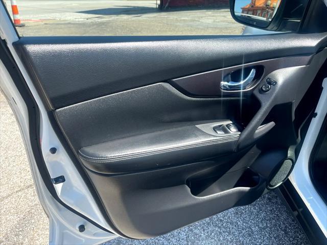 used 2016 Nissan Rogue car, priced at $11,495