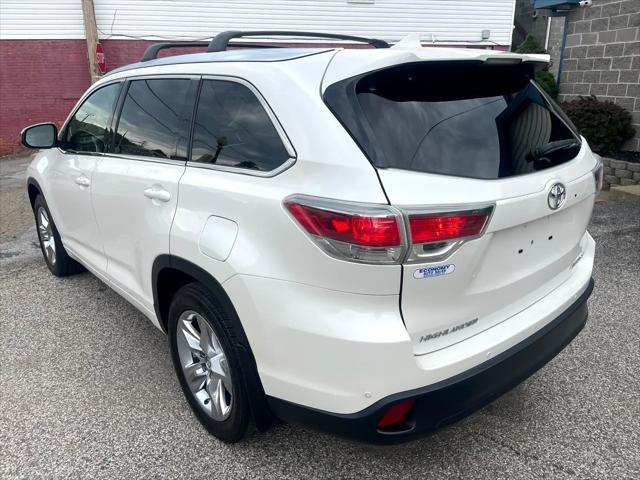 used 2015 Toyota Highlander car, priced at $14,995