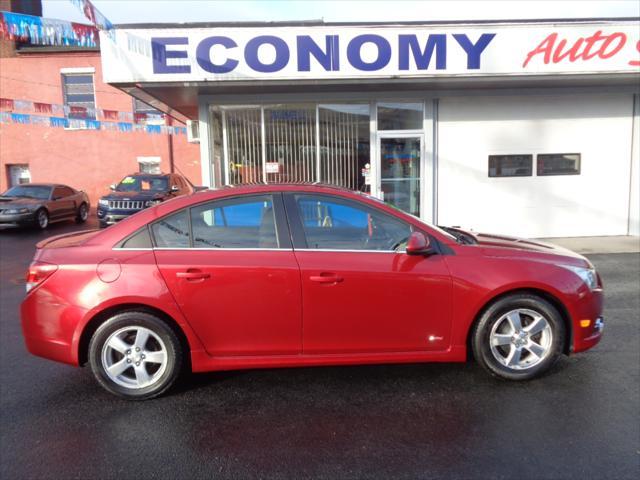 used 2013 Chevrolet Cruze car, priced at $8,900