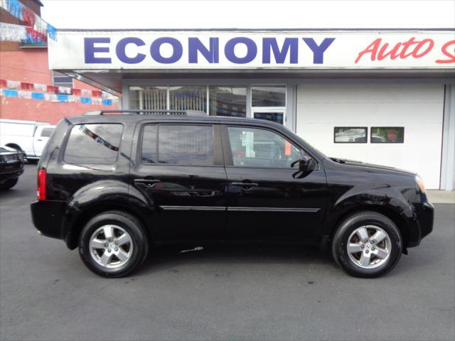 used 2010 Honda Pilot car, priced at $9,500