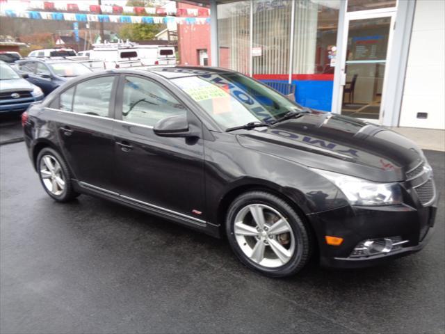 used 2014 Chevrolet Cruze car, priced at $9,500