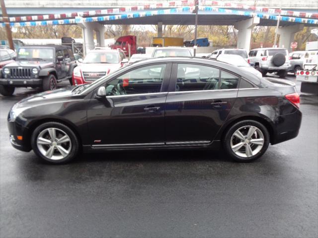 used 2014 Chevrolet Cruze car, priced at $9,500