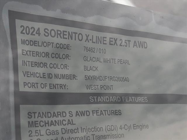 new 2024 Kia Sorento car, priced at $44,030