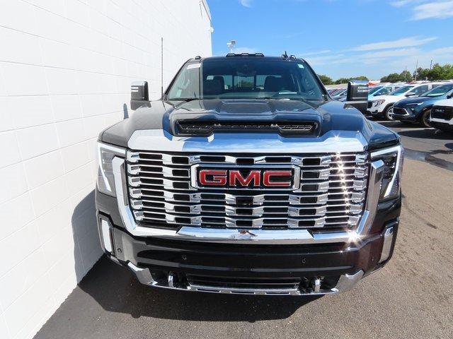 new 2025 GMC Sierra 3500 car, priced at $78,351