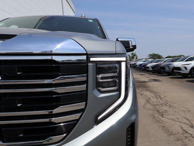 new 2025 GMC Sierra 1500 car, priced at $50,213
