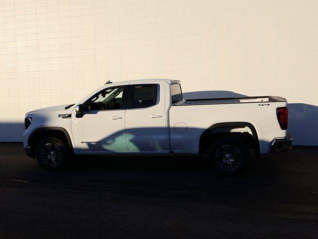 new 2025 GMC Sierra 1500 car, priced at $48,822