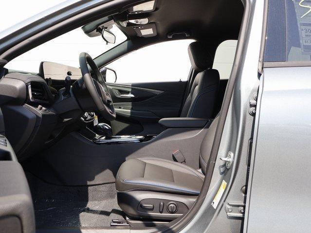new 2025 Buick Envista car, priced at $27,963