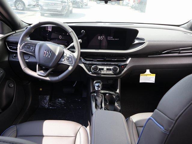 new 2025 Buick Envista car, priced at $27,963
