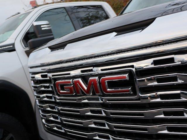 new 2025 GMC Sierra 1500 car, priced at $66,480