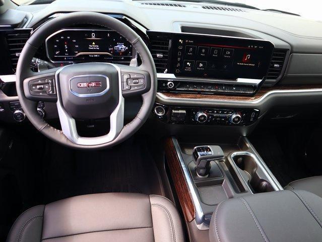 new 2024 GMC Sierra 1500 car, priced at $56,077