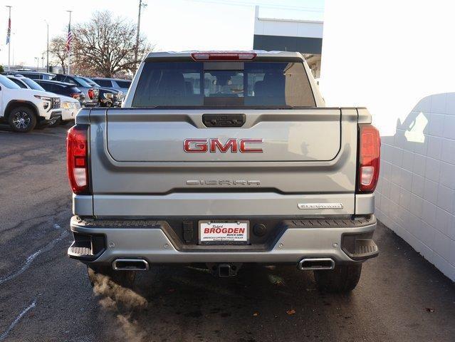 new 2025 GMC Sierra 1500 car, priced at $56,403