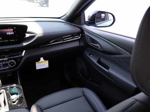 new 2025 Buick Envista car, priced at $27,963